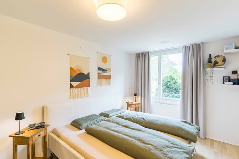 ABITARE IN STILE MODERNO CON UN GIARDINO IDILLIACO A MÜNSINGEN (6)