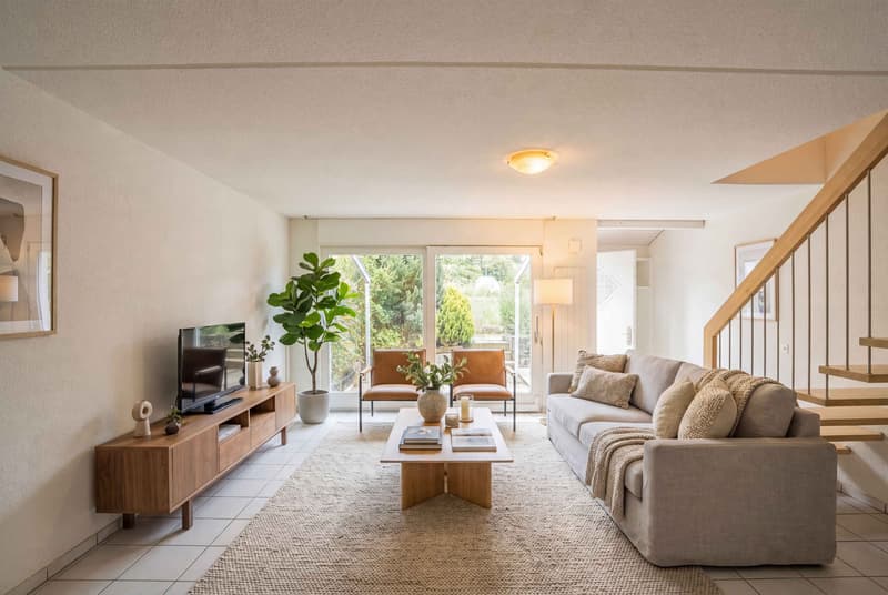 MAISON MITOYENNE AU BORD DU LAC DE MURTEN AVEC ACCÈS PRIVÉ AU LAC (4)