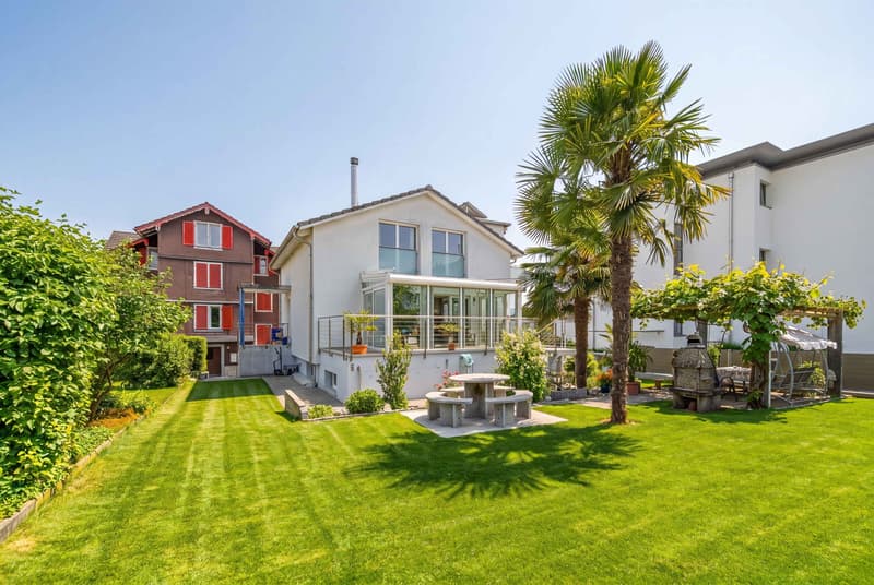 ATMOSFERA MEDITERRANEA A SINS - MODERNA CASA UNIFAMILIARE DA 6,5 CAMERE CON GIARDINO IDILLIACO (1)