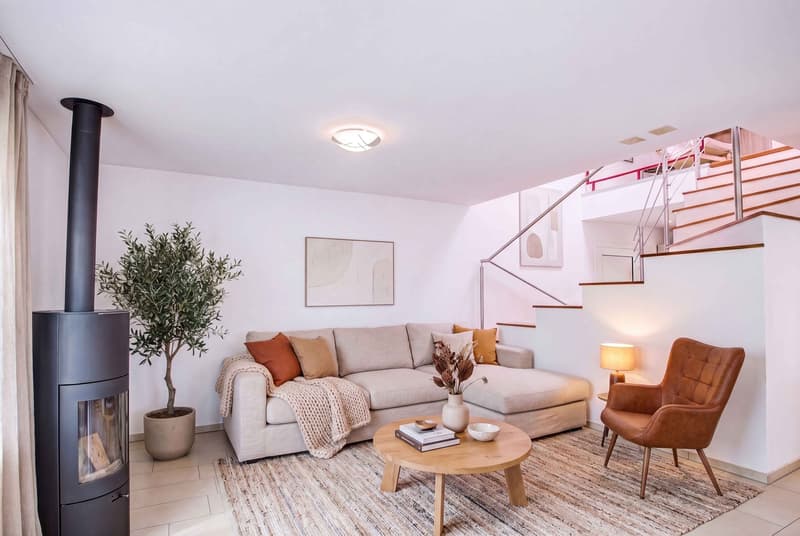 ATMOSFERA MEDITERRANEA A SINS - MODERNA CASA UNIFAMILIARE DA 6,5 CAMERE CON GIARDINO IDILLIACO (2)