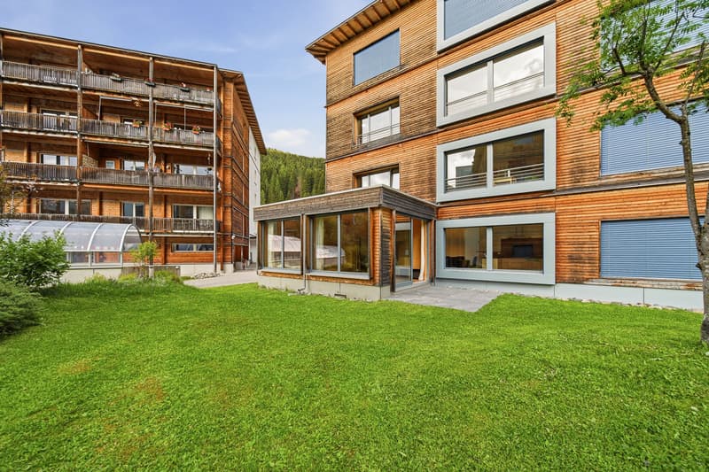 HOCHWERTIGE 3.5 ZIMMER GARTENWOHNUNG ZENTRAL IN DAVOS (6)