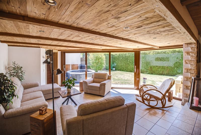265 M² ZEITLOSES RAUMWUNDER NÄHE AARAU (2)