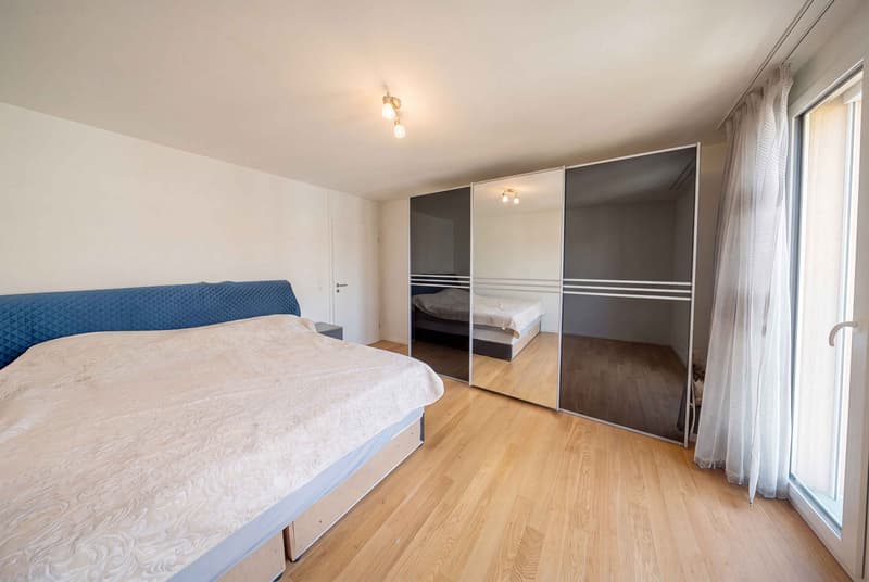 STEUERGÜNSTIG UND EINLADEND - 4.5 ZIMMER EIGENTUMSWOHNUNG IN KERZERS (4)