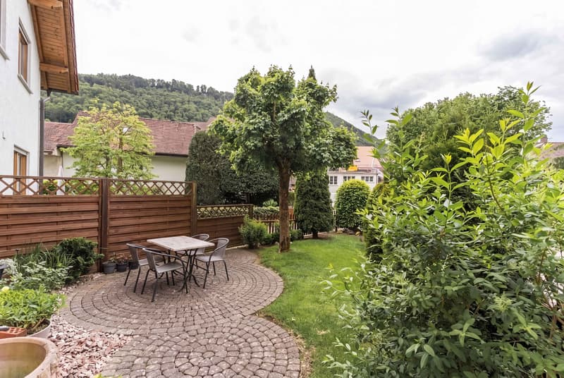 FLÄCHENWUNDER IM DORFKERN (7)