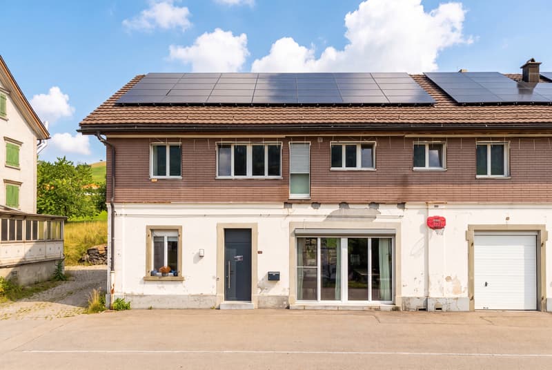 STILVOLLES 6.5 ZIMMER DOPPELEINFAMILIENHAUS MIT MODERNSTEM AUSBAUSTANDARD (7)