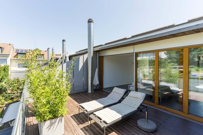MODERNES 6.5 ZIMMER REIHENMITTELHAUS IN DER NÄHE VON BASEL (4)