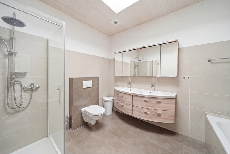 HAUSGEFÜHL PUR - 3.5 ZIMMER WOHNUNG MIT GROSSEM GARTEN (5)
