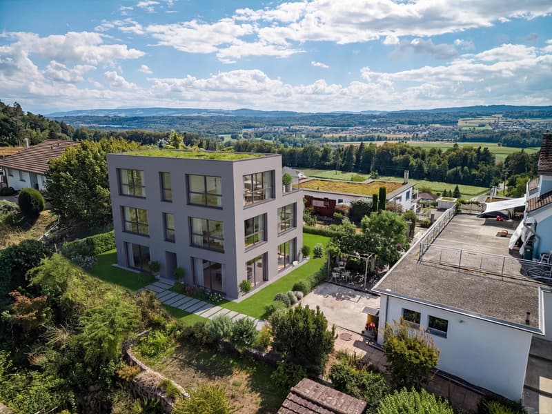 909 M² ATTRAKTIVES WOHNBAULAND NAHE ZÜRICH UND AARAU (2)