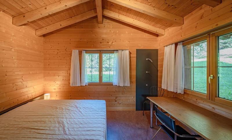 CHALETKOMPLEX AM WALDRAND AUF DER BRUNNIALP (5)