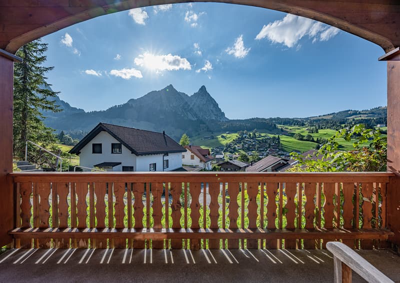 CHALETKOMPLEX AM WALDRAND AUF DER BRUNNIALP (7)