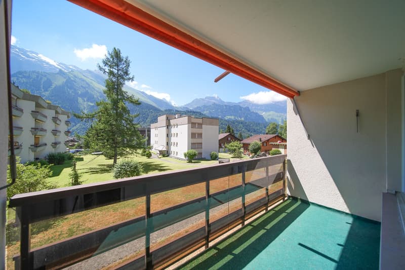 ALPINES AMBIENTE MIT WEITBLICK - 2.5 ZIMMER FERIENWOHNUNG IN ENGELBERG (6)