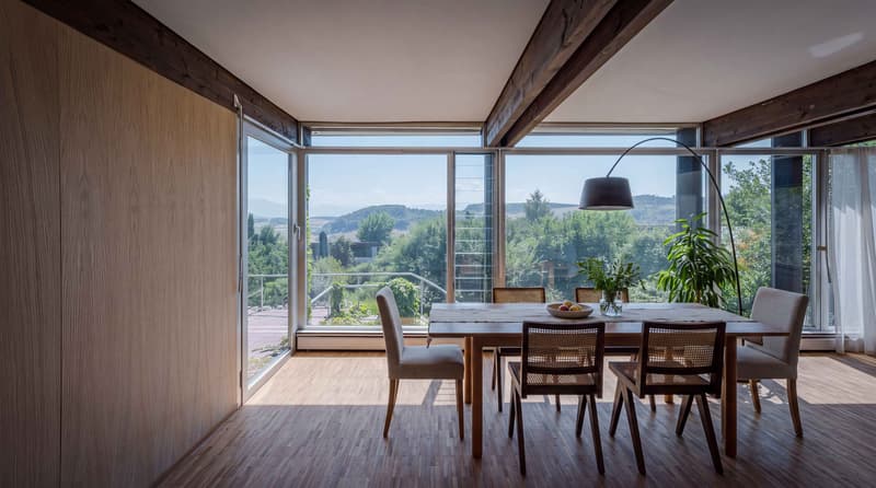 FRISCH SANIERTES ARCHITEKTENHAUS MIT ALPENBLICK UND ERWEITERUNGSPOTENTIAL (3)