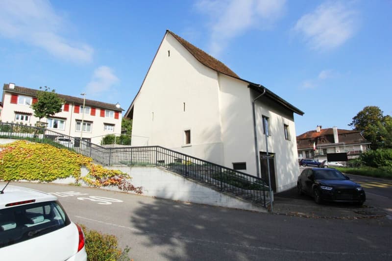 Sanierungsbedürftiges Bauernhaus mit grosser Scheune (7)