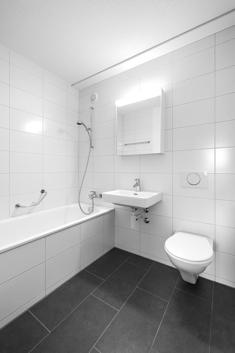 Badezimmer mit Badewanne