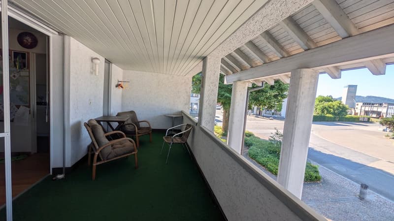 3.5 Zi-Wohnung beim Bahnhof mit Terrasse & Gratis Parkplatz (3)