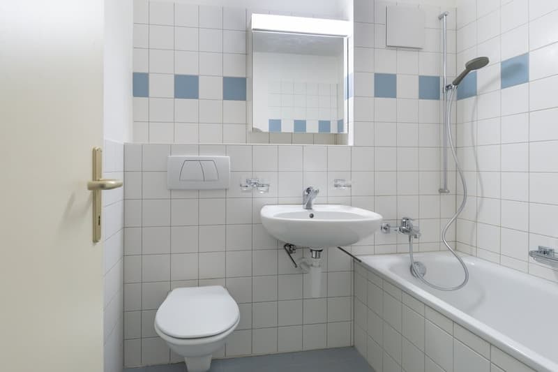 202-02-0501-Bad-002.jpg