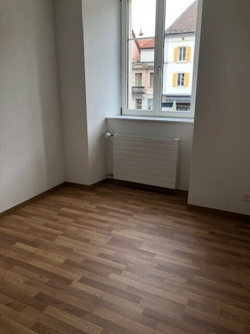 3 pièces entièrement rénové, Neuve 6, La Chaux-de-Fonds (6)
