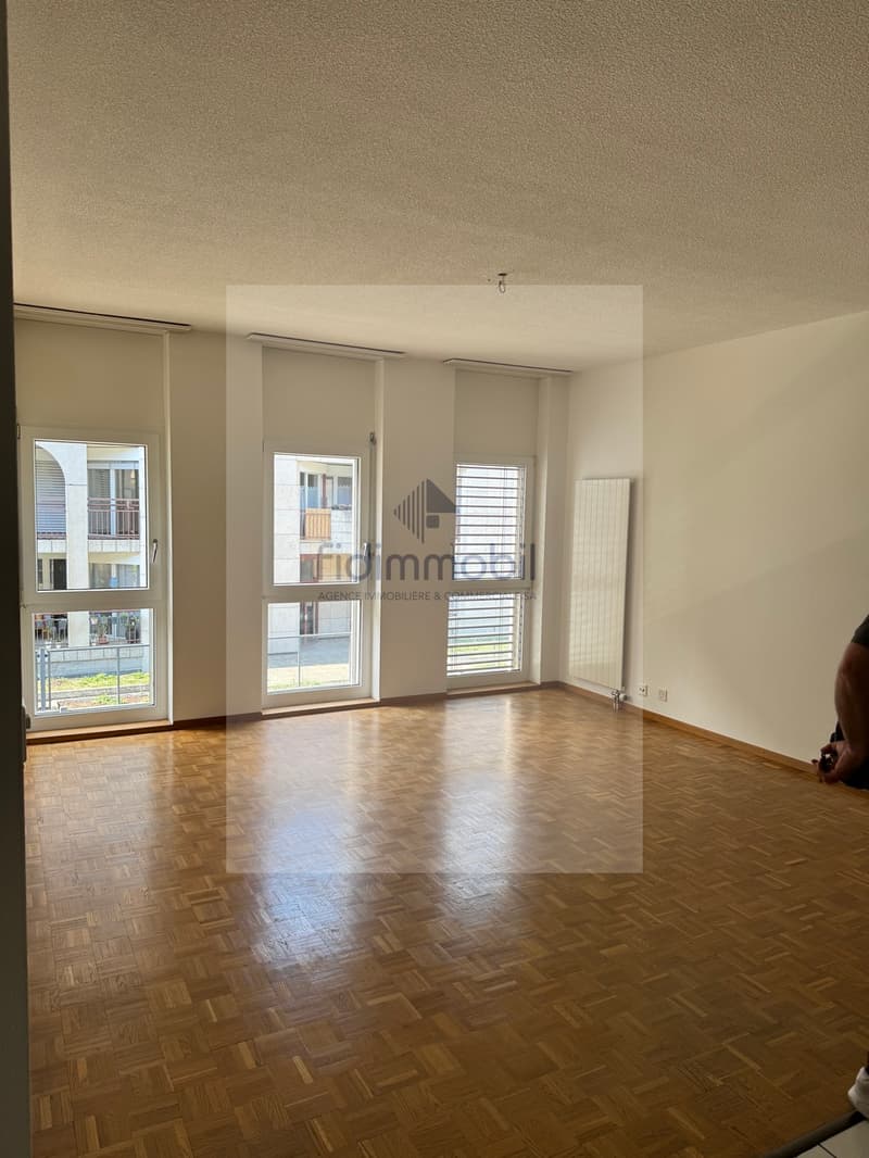 Appartement de 2.5 pièces au 2ème étage (2)