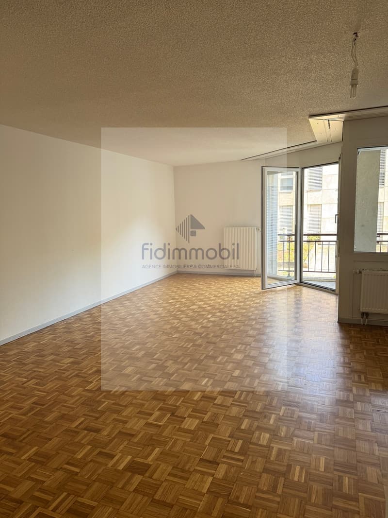 Appartement de 3.5 pièces au centre-ville (3)