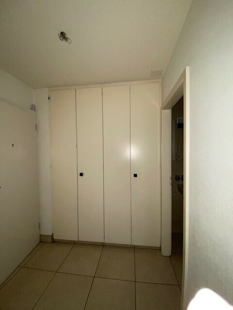 3 pièces avec balcon, Fritz-Courvoisier 24, La Chaux-de-Fonds (5)