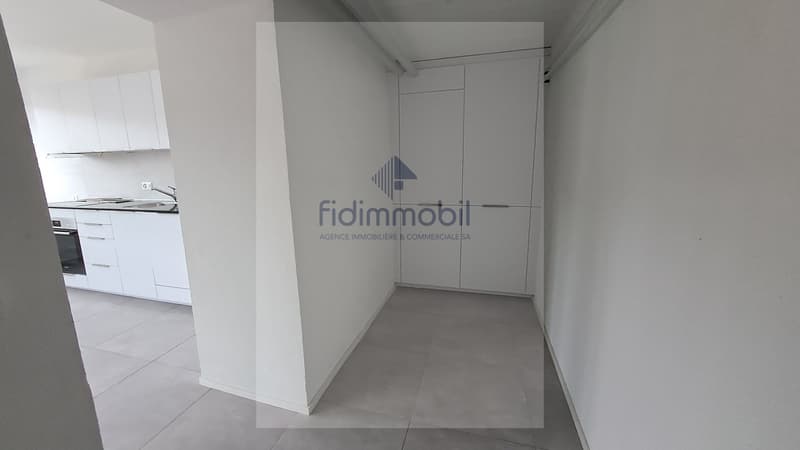 Appartement 2,5 pièces dans immeuble récemment rénové (2)
