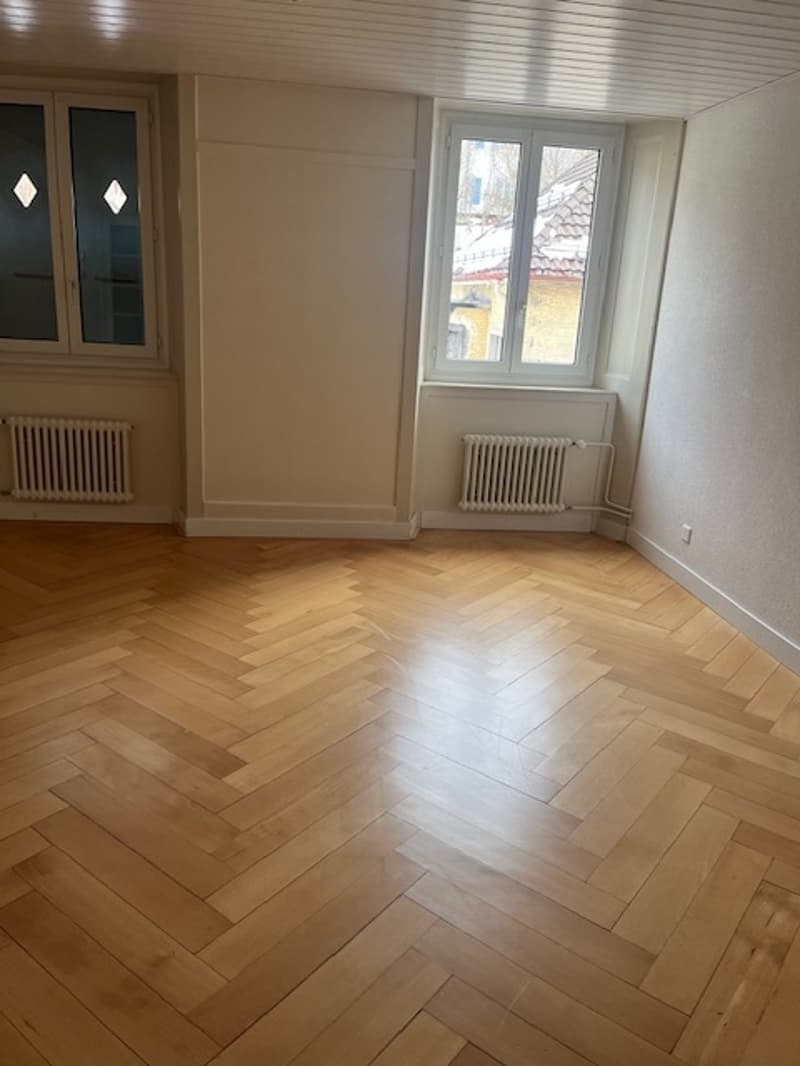 Appartement de 2.5 pièces au 2ème étage (4)