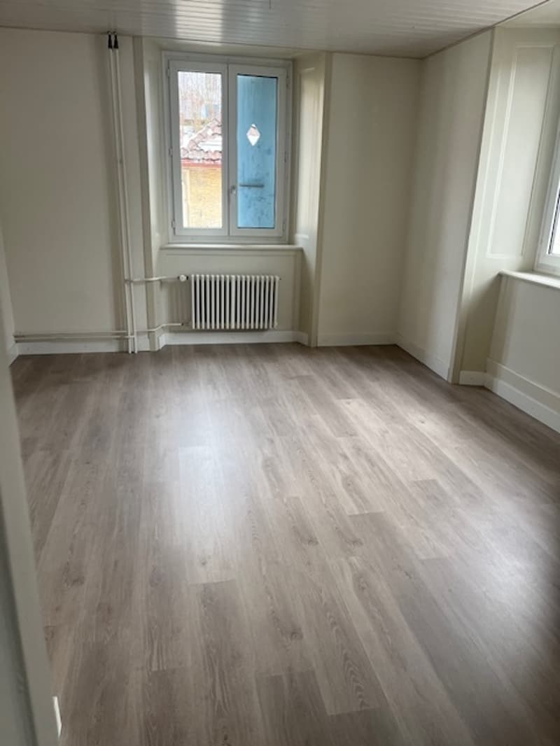 Appartement de 2.5 pièces au 2ème étage (3)