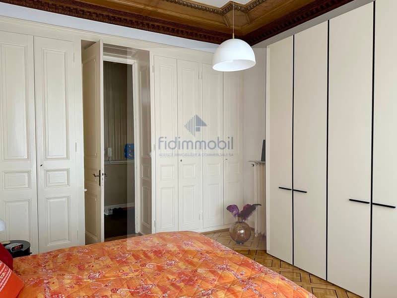 Un appartement de caractère au coeur de La Chaux-de-Fonds (10)