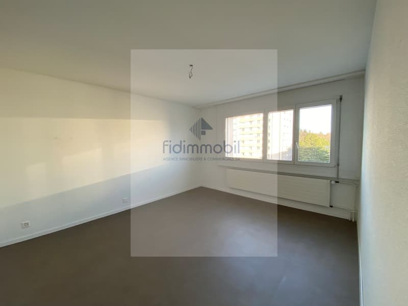 Appartement protégé de 2 pièces, réservé aux personnes à l'AVS/AI (3)