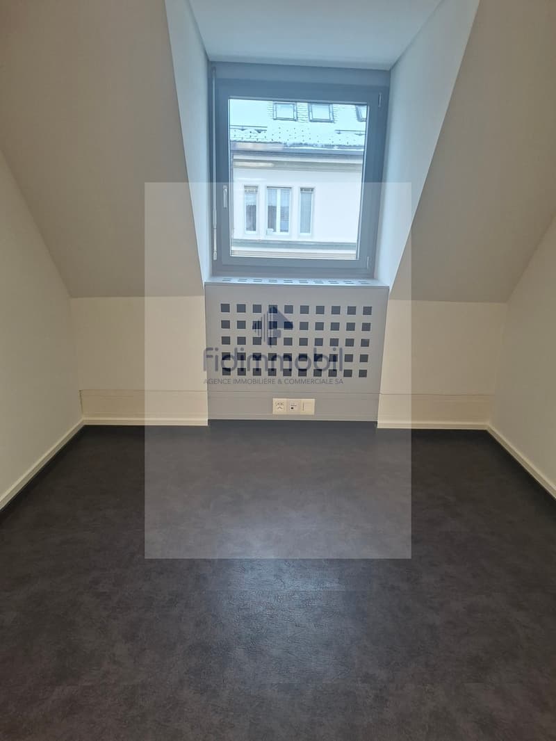 Local commercial pour bureaux, centre ville (5)