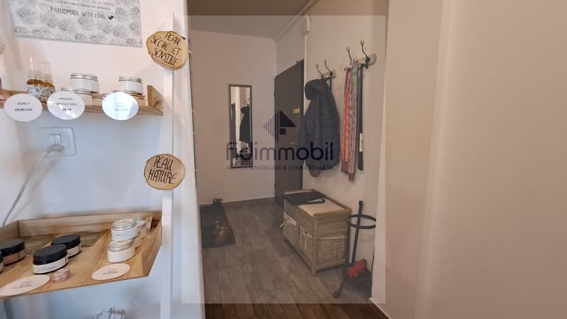 Surface commerciale, 142 m2, Pl. du Marché 5, St-Imier (4)