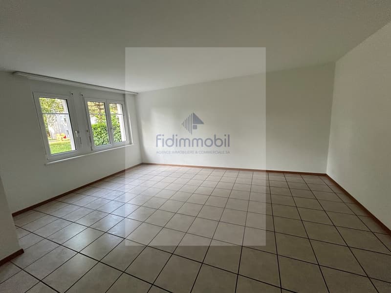 GRAND APPARTEMENT DE 2.5 PIÈCES AU REZ AVEC TERRASSE (4)