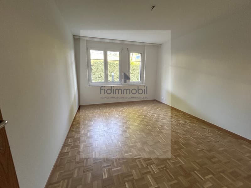 GRAND APPARTEMENT DE 2.5 PIÈCES AU REZ AVEC TERRASSE (5)