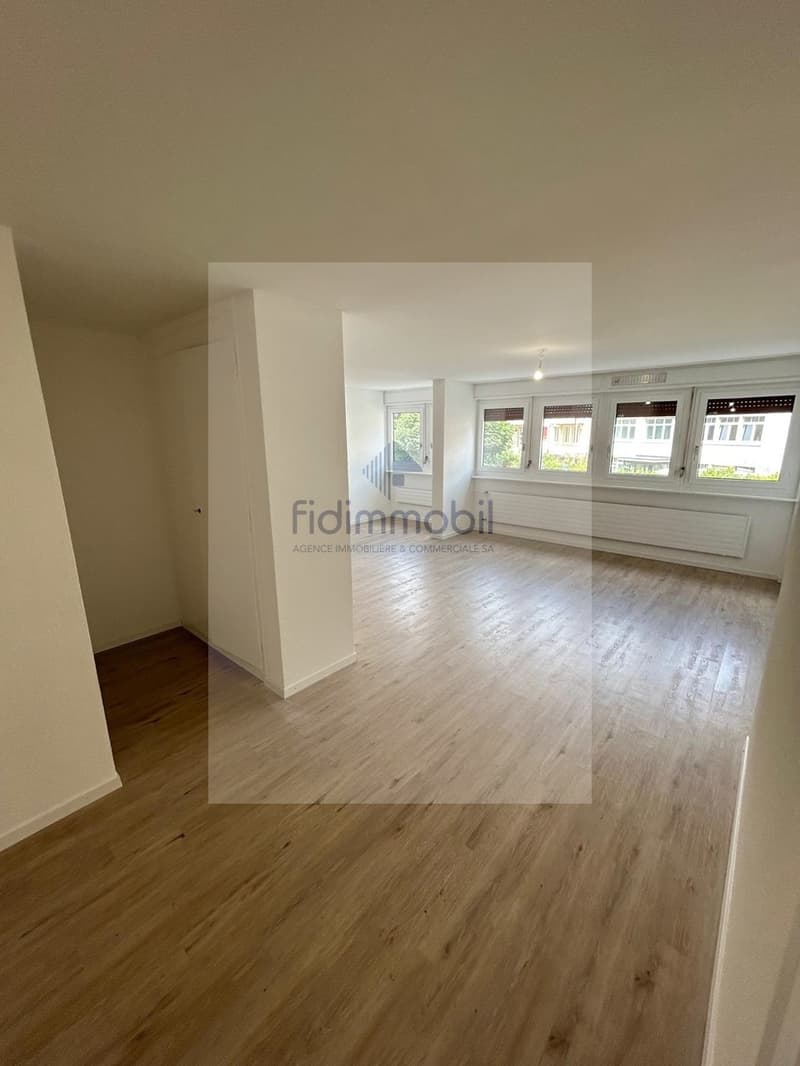 Appartement de 2 pièces au 8ème étage (1)