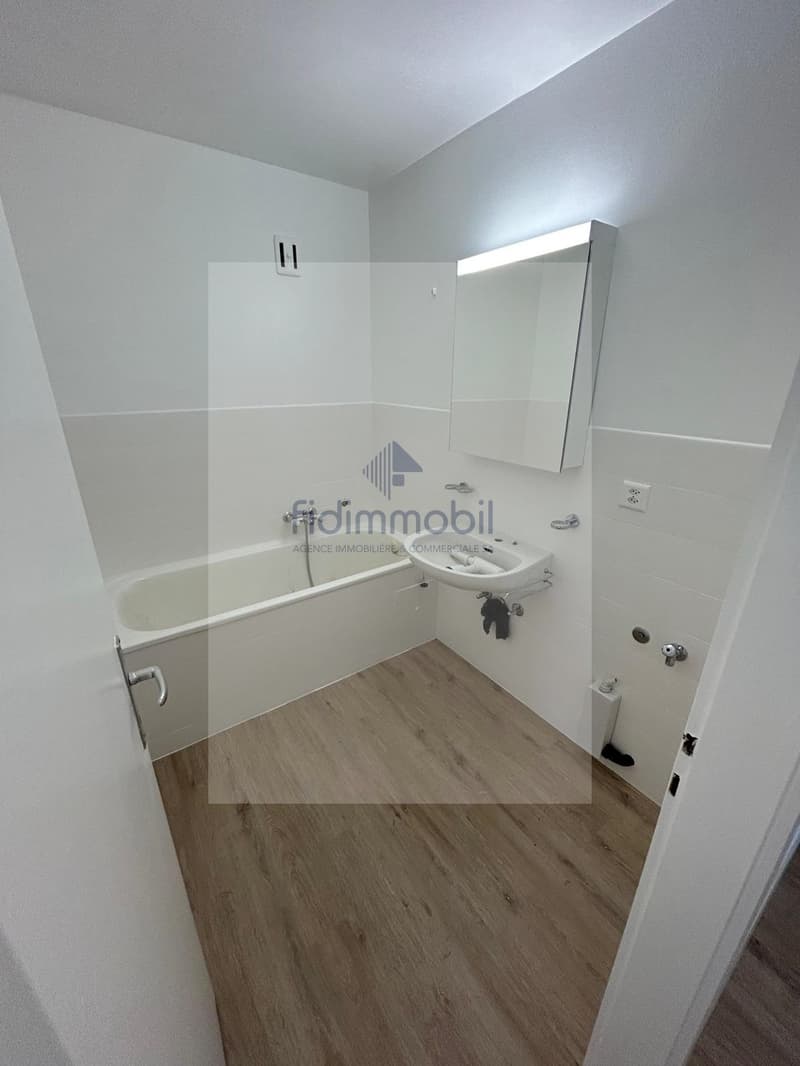 Appartement de 2 pièces au 8ème étage (7)