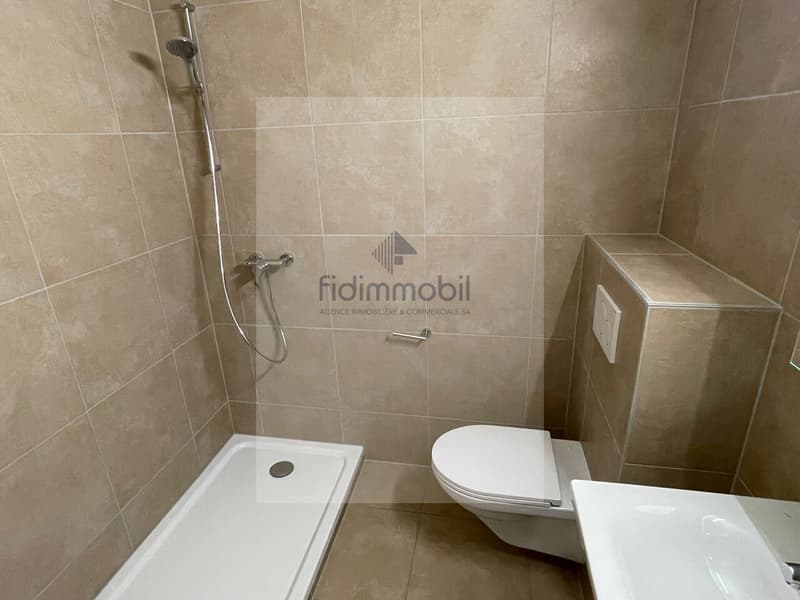 Magnifique appartement 3.5 pièces entièrement rénové à Hauterive (5)