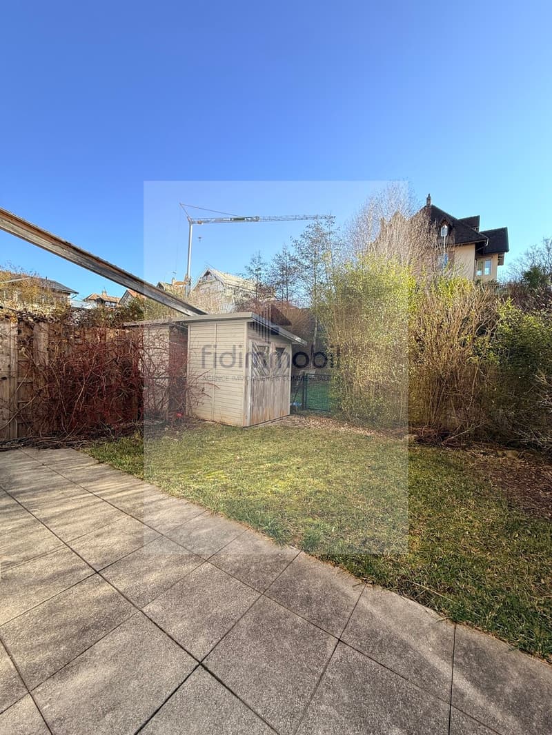 Splendide 3.5 pièces avec jardin à louer (1)