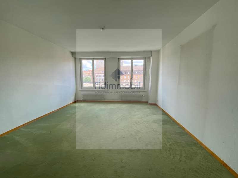 4 pcs 144 m2,Possibilité de louer en bureau, Léopold-Robert 58, Chx (5)