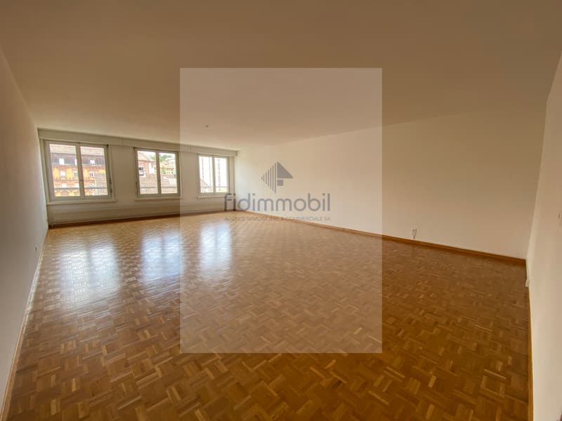 4 pcs 144 m2,Possibilité de louer en bureau, Léopold-Robert 58, Chx (6)
