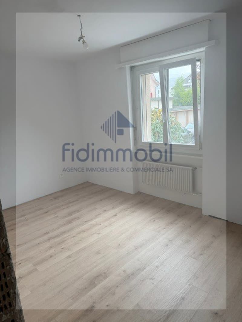 Appartement de 4 pièces entièrement rénové (4)