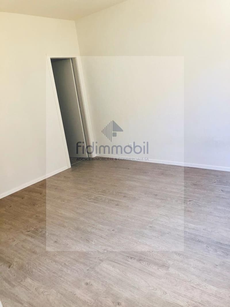 A louer, 2 pièces, Primevères 2a, Le Locle (3)