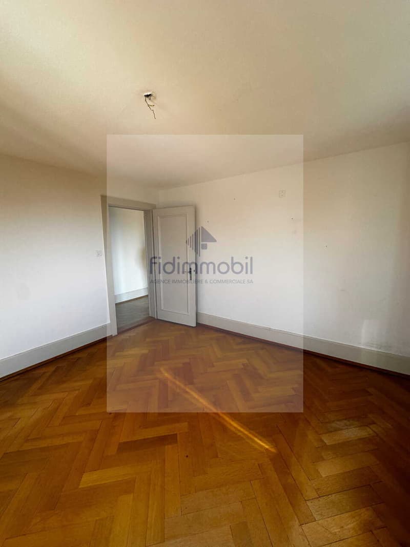 Appartement de 3 pièces avec balcon et vue sur le lac (4)