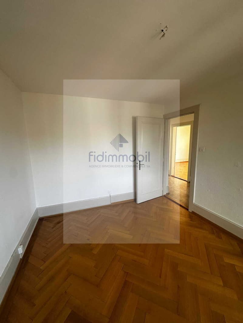 Appartement de 3 pièces avec balcon et vue sur le lac (6)