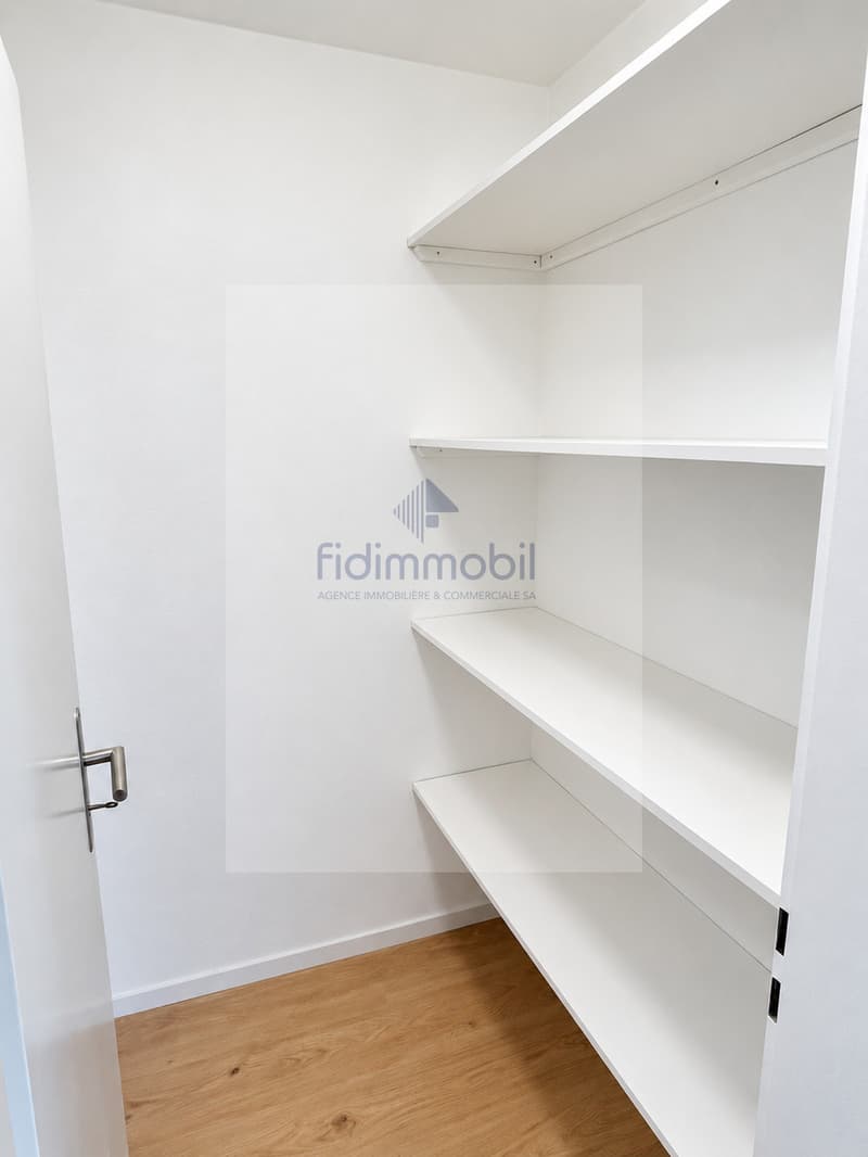 Appartement rénové avec balcon (2)