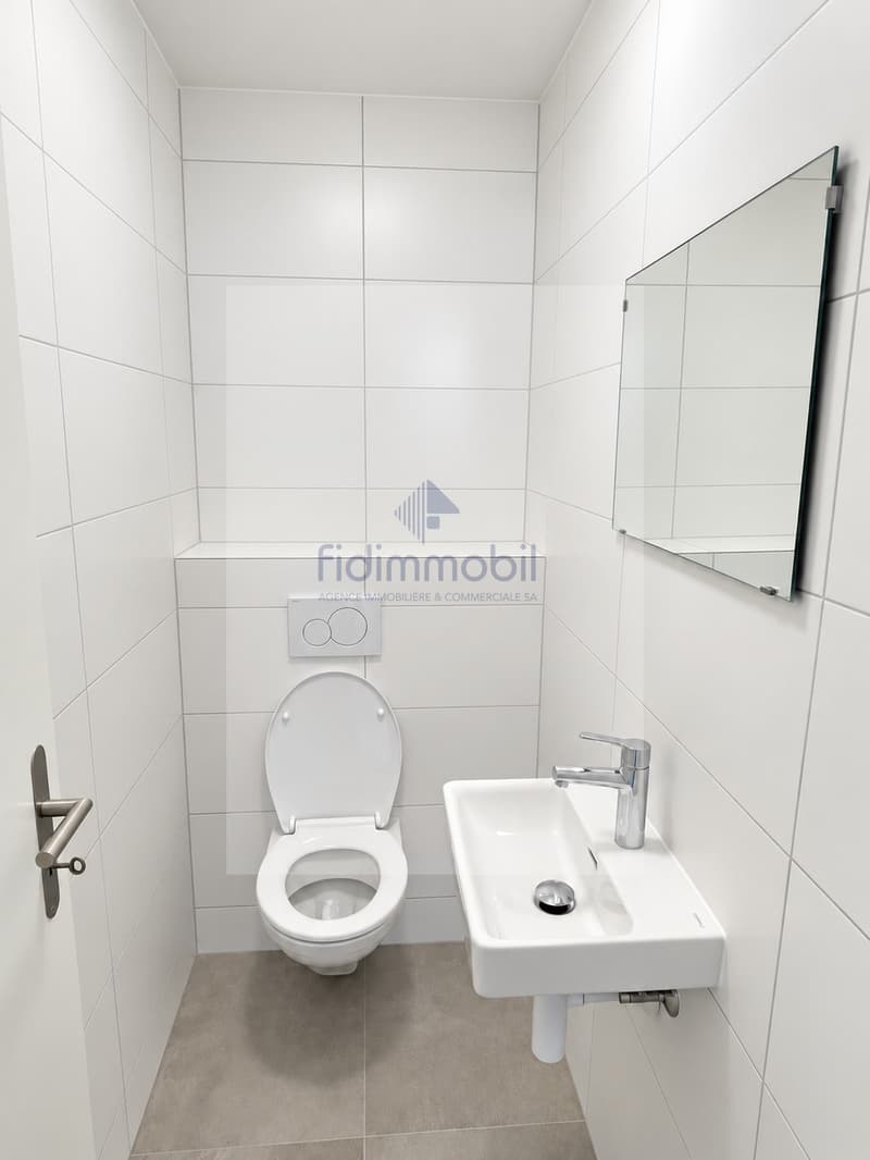 Appartement entièrement rénové avec balcon (6)