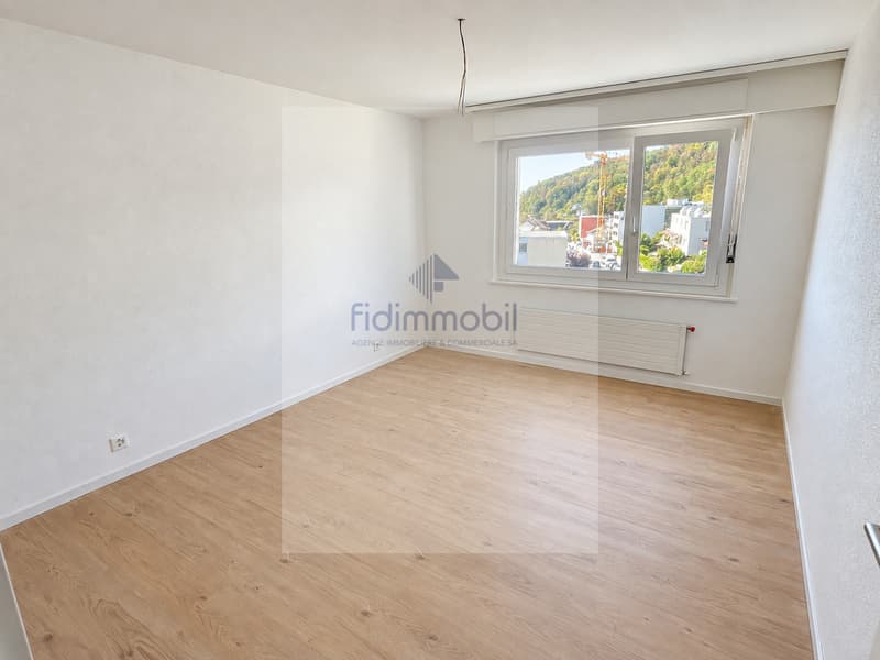 Appartement entièrement rénové avec balcon (4)