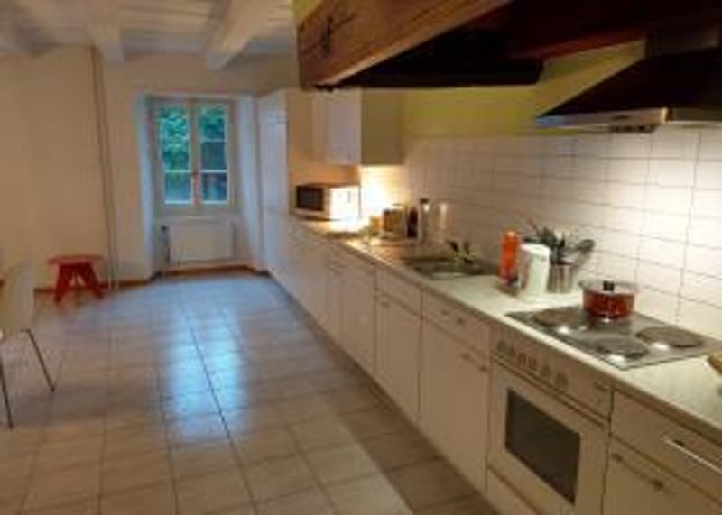 Appartement de 2 pièces en plein coeur de Peseux (1)