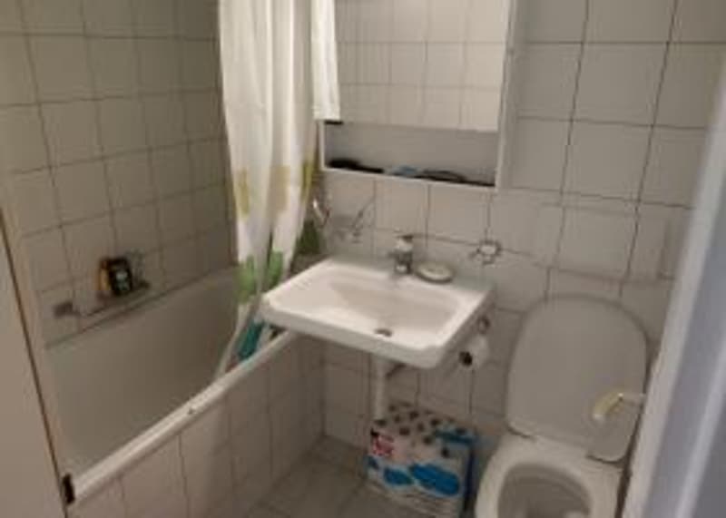 Appartement de 2 pièces en plein coeur de Peseux (7)