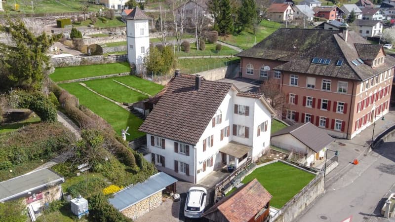 2-Generation House with Potential in Liesberg Village (19)