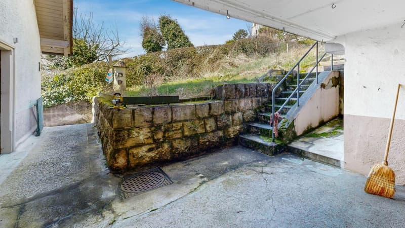 2-Generation House with Potential in Liesberg Village (32)